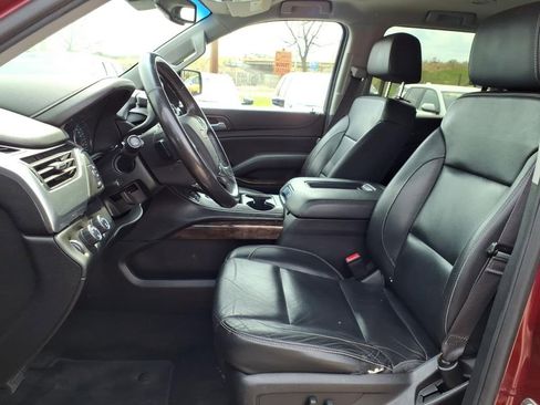 Used 2017 Chevrolet Suburban LT AWD/4WD image 18
