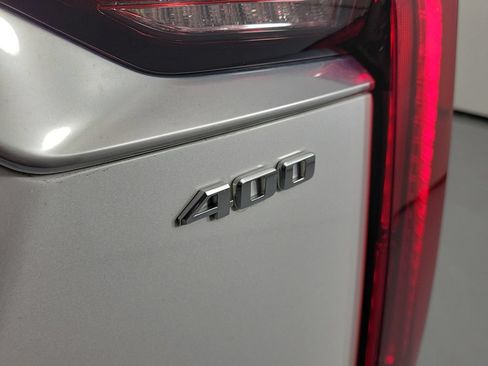 Used 2024 Cadillac XT6 Premium Luxury w/ LPO, Floor Liner Package AWD/4WD image 7