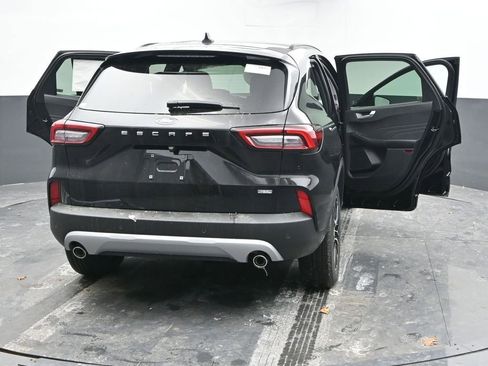 New 2026 Ford Escape SE image 56