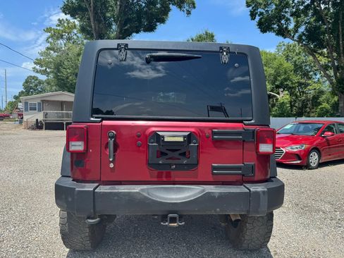 Used 2011 Jeep Wrangler Unlimited Sport AWD/4WD image 4