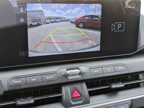 Used 2025 Kia K4 LXS image 17