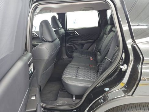 New 2024 Mitsubishi Outlander SEL image 20