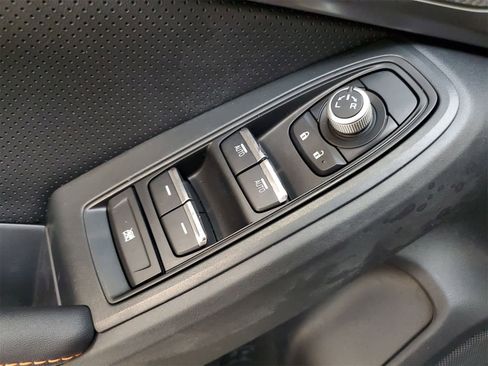 Used 2023 Subaru Crosstrek 2.5i Limited image 18