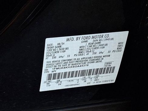 Certified 2025 Ford Explorer ST-Line AWD/4WD image 28