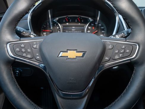 Used 2024 Chevrolet Equinox LT image 19