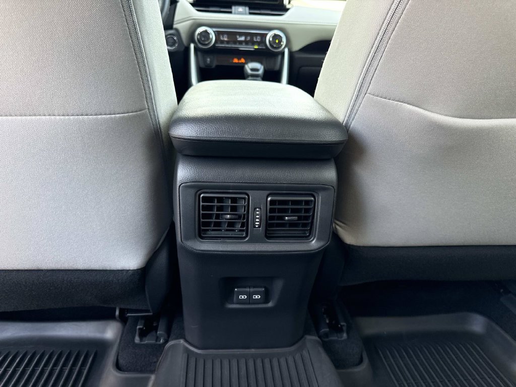 Used 2024 Toyota RAV4 XLE w/ Convenience Package AWD/4WD image 16