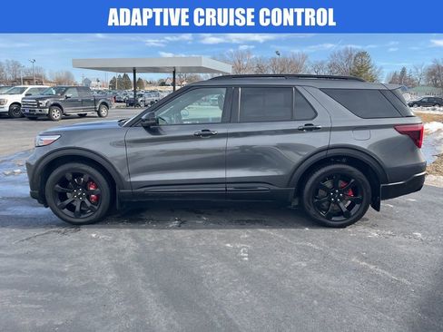 Used 2020 Ford Explorer ST w/ ST Street Pack image 7
