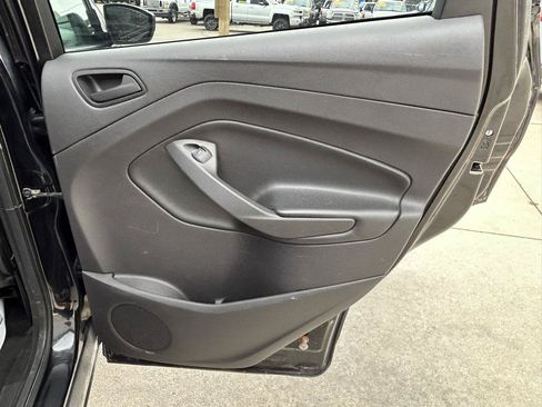 Used 2014 Ford Escape S FWD image 15