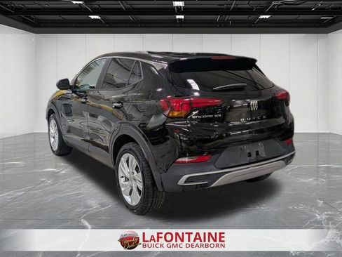 Used 2025 Buick Encore GX Preferred FWD image 3
