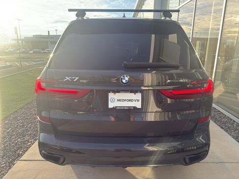 Used 2022 BMW X7 xDrive40i w/ M Sport Package image 5