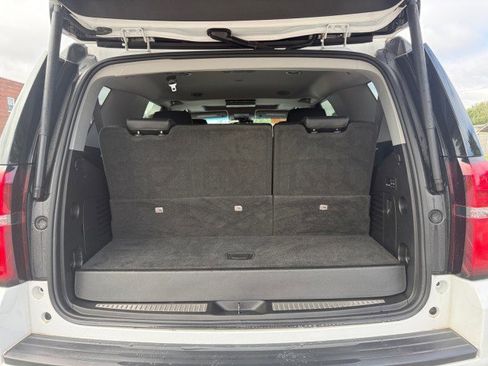 Used 2019 Chevrolet Tahoe Premier image 16