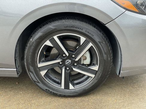 Used 2024 Nissan Sentra SV image 44