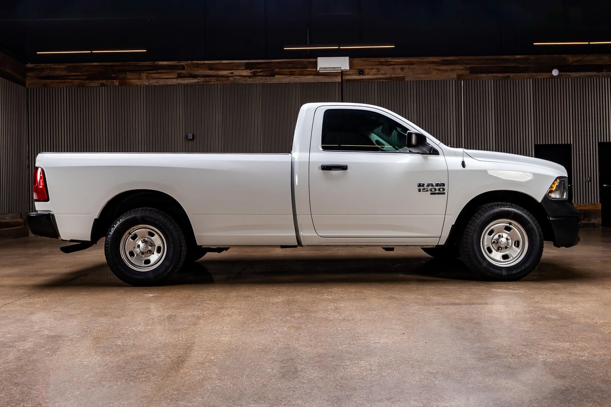 Used 2021 RAM 1500 Tradesman RWD image 10
