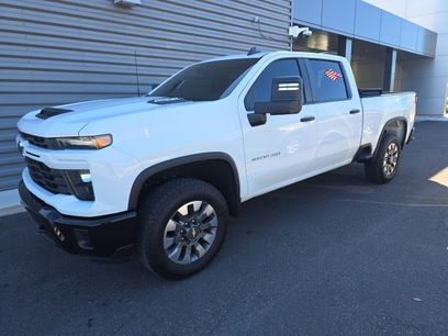 Used 2025 Chevrolet Silverado 2500 Custom w/ Custom Convenience Package