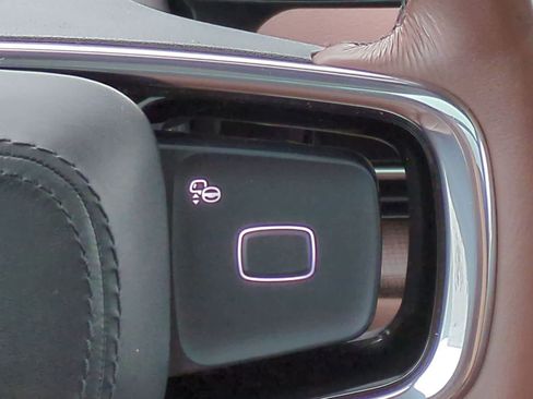Used 2025 Lincoln Navigator Reserve AWD/4WD image 26