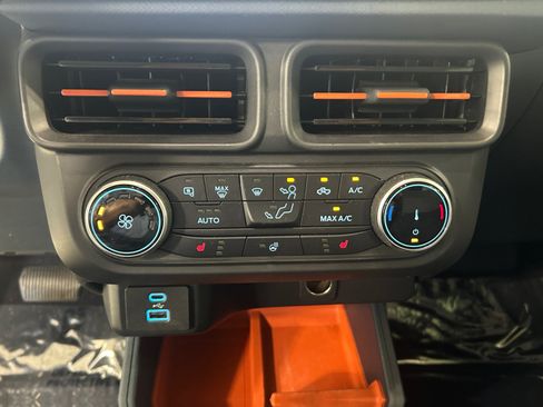 Certified 2023 Ford Maverick XLT w/ Equipment Group 300A Standard AWD/4WD image 15