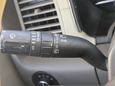 Used 2015 Lincoln Navigator 2WD image 31