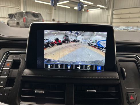 Used 2022 GMC Yukon XL SLT image 23