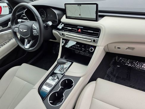 Used 2025 Genesis G70 2.5T AWD/4WD image 9