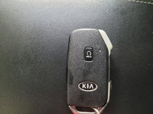 Used 2021 Kia Sorento S w/ Panoramic Sunroof Package FWD image 32