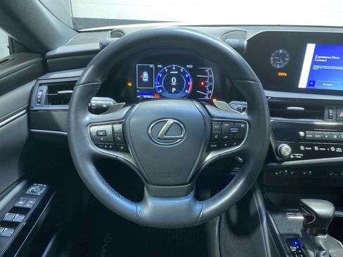 Used 2024 Lexus ES 350 w/ Premium Package FWD image 15