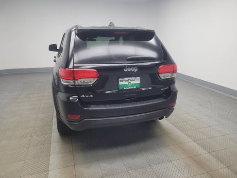 Used 2019 Jeep Grand Cherokee Laredo AWD/4WD image 6
