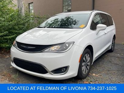 Used 2020 Chrysler Pacifica Touring-L Plus