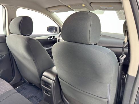 Used 2019 Nissan Sentra S image 28