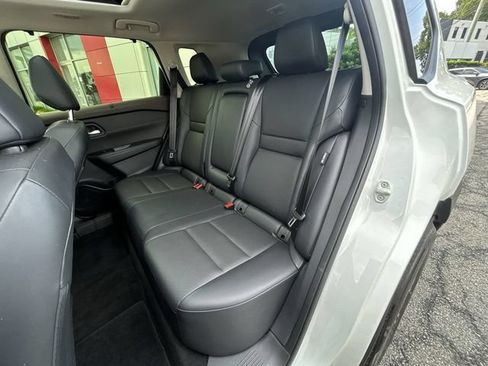Certified 2023 Nissan Rogue SV w/ SV Premium B Package AWD/4WD image 23