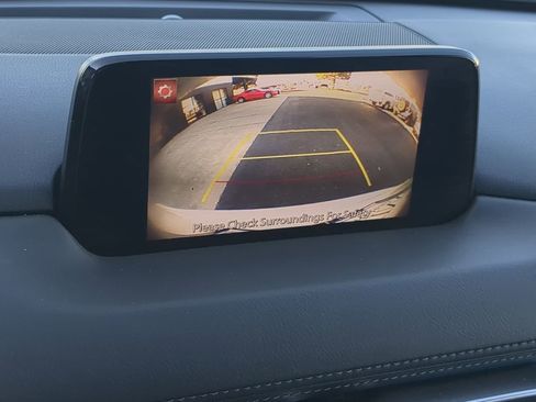 Used 2018 MAZDA CX-5 Touring image 18