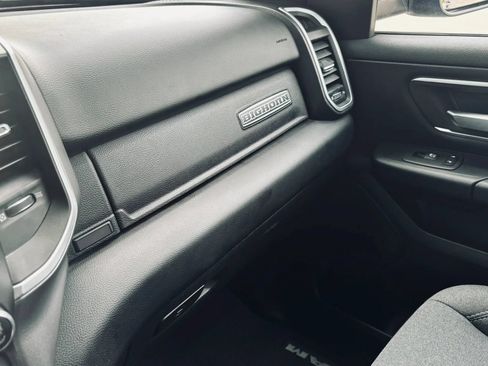 Used 2019 RAM 1500 Big Horn AWD/4WD image 33