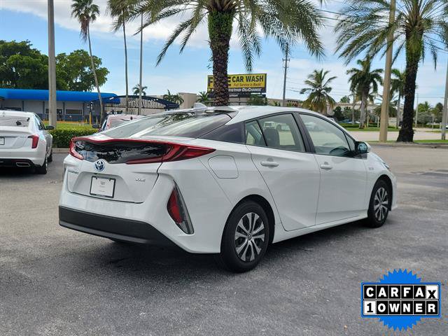 Used 2021 Toyota Prius Prime XLE w/ Carpet Mat Package (TMS) FWD image 18