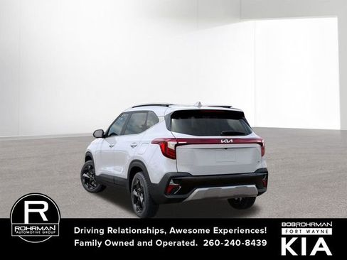 New 2026 Kia Seltos EX w/ EX Sunroof Package image 4