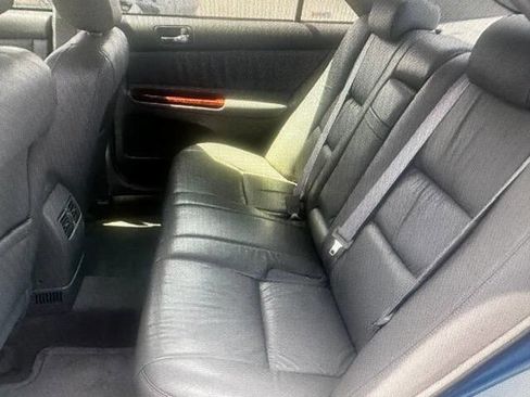 Used 2002 Toyota Camry XLE FWD image 9