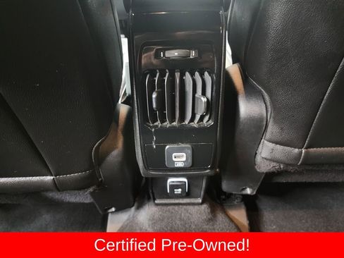 Certified 2024 Jeep Compass Latitude image 25