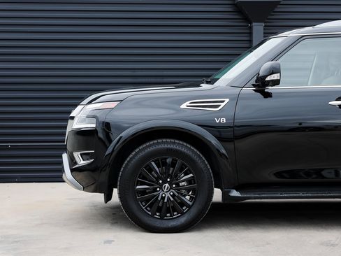 Used 2021 Nissan Armada SL image 11