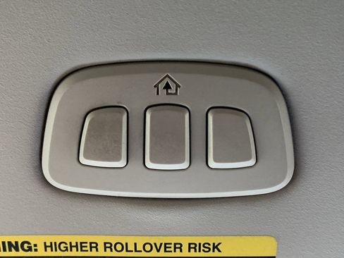 Used 2021 Ford Ranger Lariat w/ Equipment Group 501A High image 42