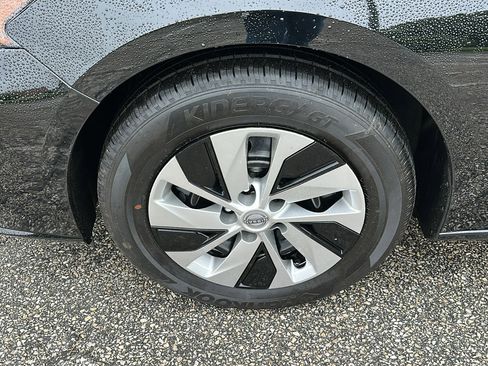 New 2025 Nissan Altima 2.5 S image 8