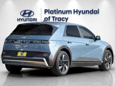 New 2026 Hyundai Ioniq 5 SEL RWD image 4