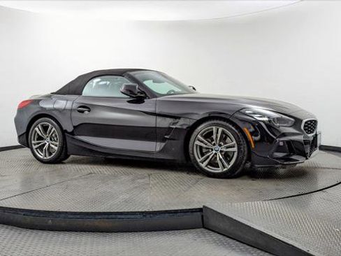 Used 2025 BMW Z4 sDrive30i image 34