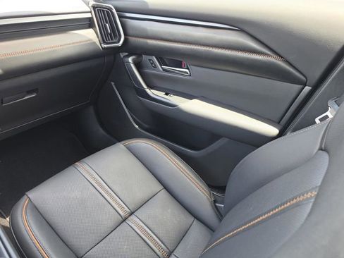 Used 2025 MAZDA CX-50 AWD 2.5 S w/ Premium Plus Pkg image 24