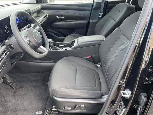 Certified 2026 Hyundai Tucson SEL image 11
