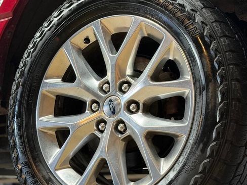 Used 2015 Ford Expedition Limited w/ Equipment Group 301A AWD/4WD image 21