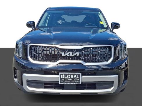 Used 2024 Kia Telluride LX AWD/4WD image 2