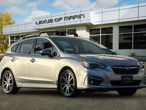 Used 2017 Subaru Impreza 2.0i Limited image 7