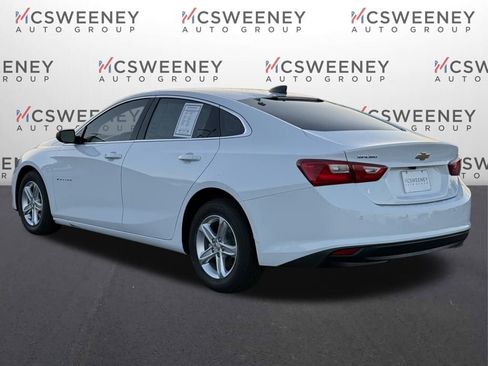 Used 2025 Chevrolet Malibu LS image 3