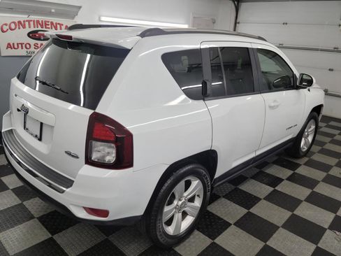 Used 2015 Jeep Compass High Altitude AWD/4WD image 6
