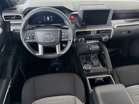 Certified 2025 Toyota Tacoma TRD Sport AWD/4WD image 4