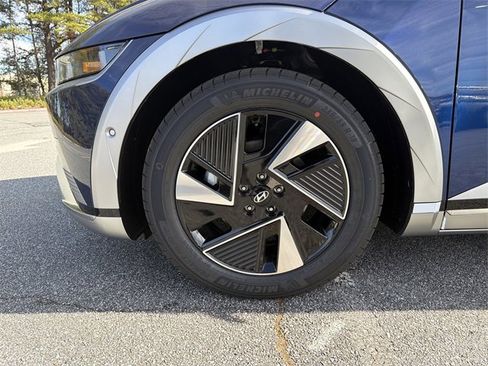 New 2026 Hyundai Ioniq 5 Limited image 11