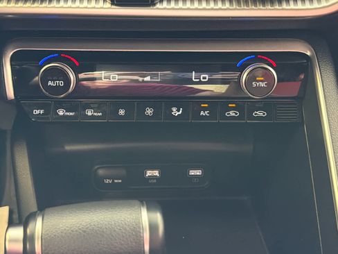 Used 2023 Kia K5 GT-Line image 44